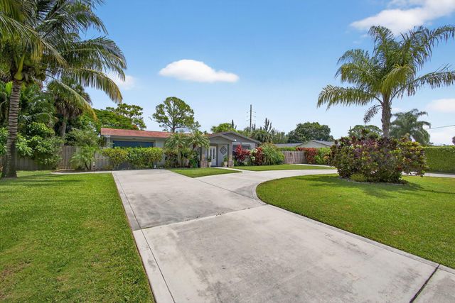 6591 Patricia Drive, West Palm Beach, FL 33413