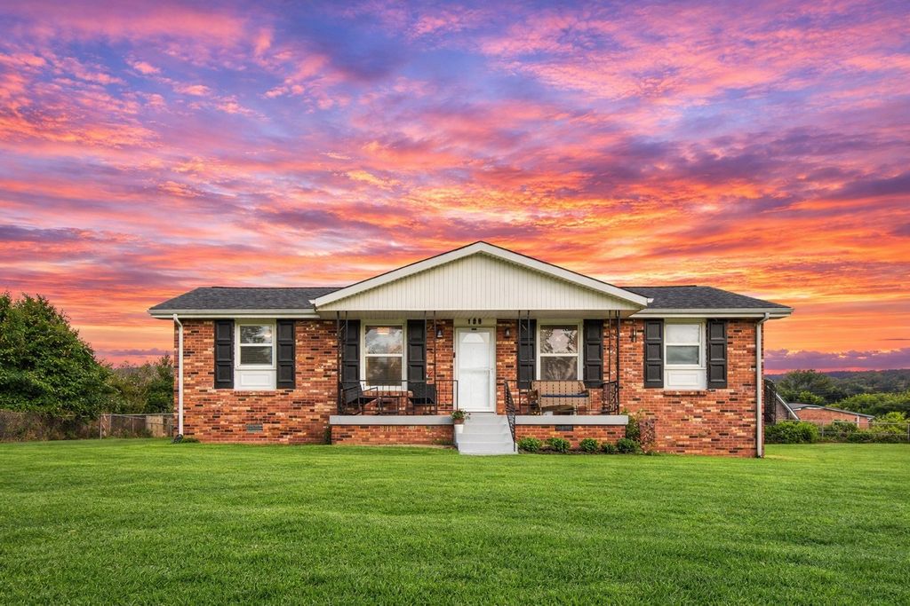 109 Ambrose Dr, Clarksville, TN 37042