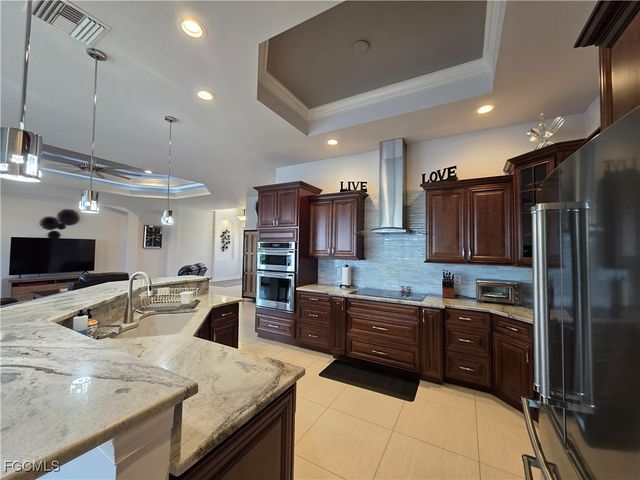 1255 NW 38th AVE, Cape Coral, FL 33993