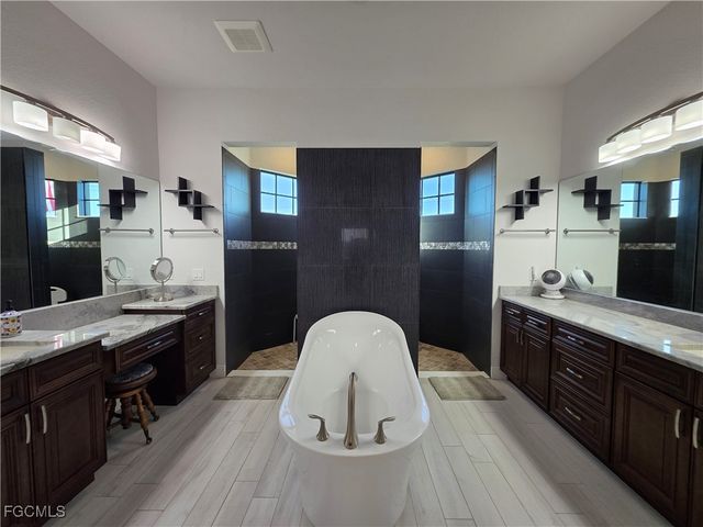 1255 NW 38th AVE, Cape Coral, FL 33993