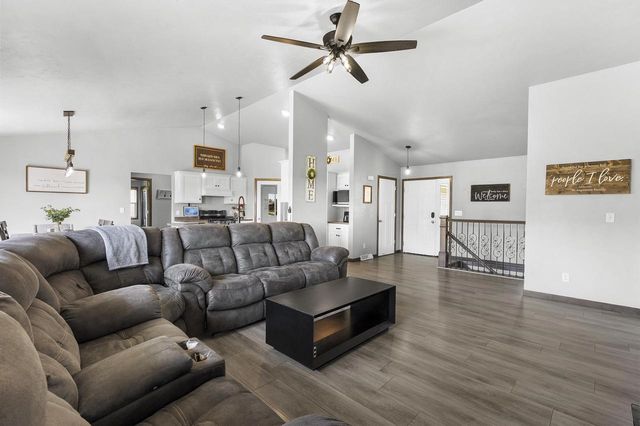 2532 KILRUSH ROAD, De Pere, WI 54115