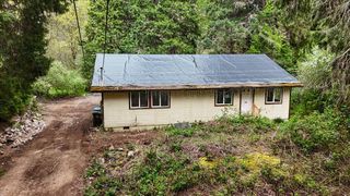 9020 Elk Creek Road, Trail, OR 97541