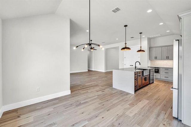 8209 Polar DR, Austin, TX 78757
