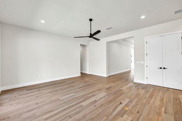 8209 Polar DR, Austin, TX 78757