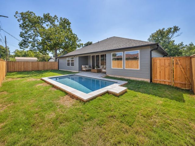 8209 Polar DR, Austin, TX 78757