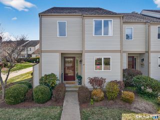 100 Dudley Avenue F27, Old Saybrook, CT 06475