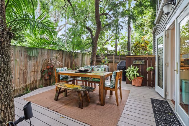 1017 Angela Street, Key West, FL 33040