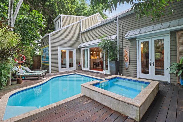 1017 Angela Street, Key West, FL 33040