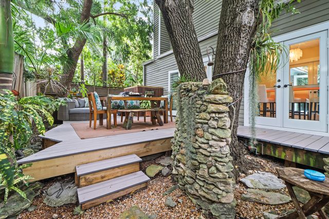 1017 Angela Street, Key West, FL 33040