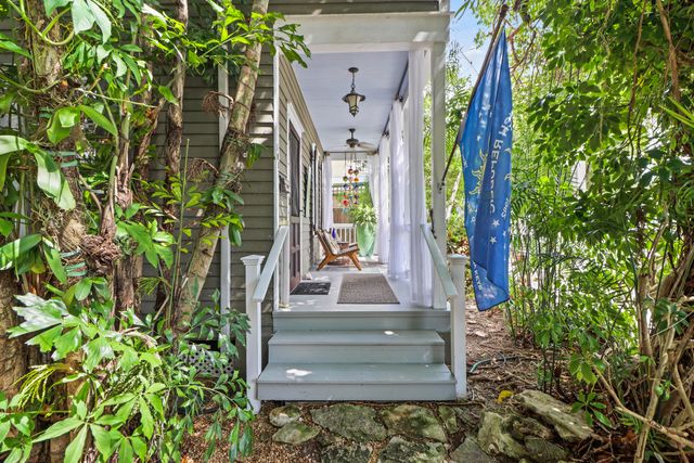 1017 Angela Street, Key West, FL 33040