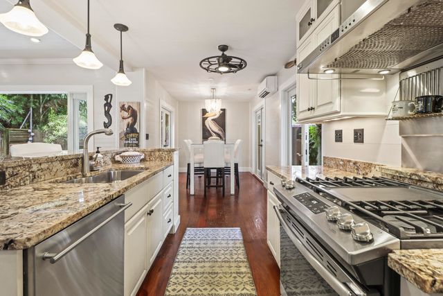 1017 Angela Street, Key West, FL 33040