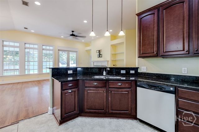 104 Myrtlewood Court, Guyton, GA 31312