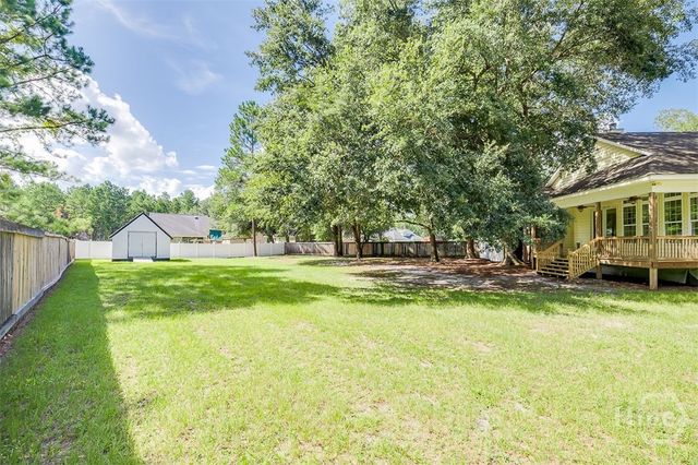 104 Myrtlewood Court, Guyton, GA 31312