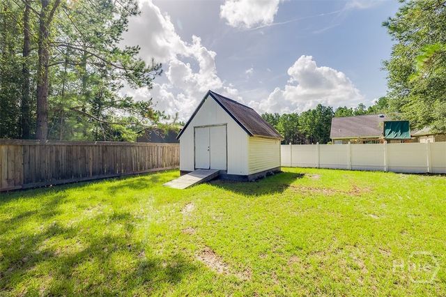 104 Myrtlewood Court, Guyton, GA 31312