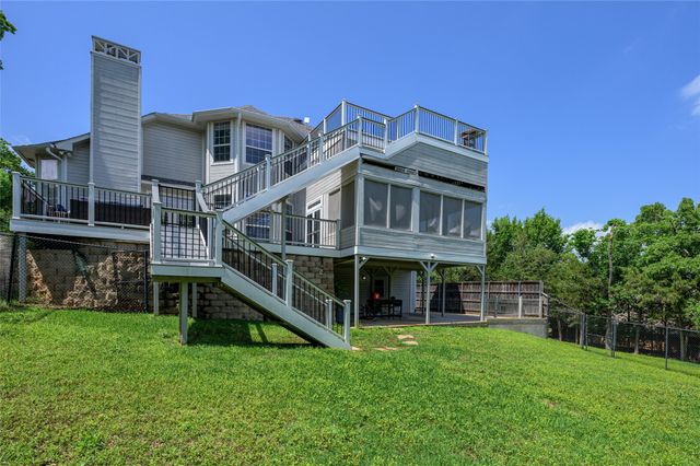 606 Lakepoint Loop, Pottsboro, TX 75076