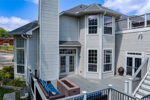 606 Lakepoint Loop, Pottsboro, TX 75076