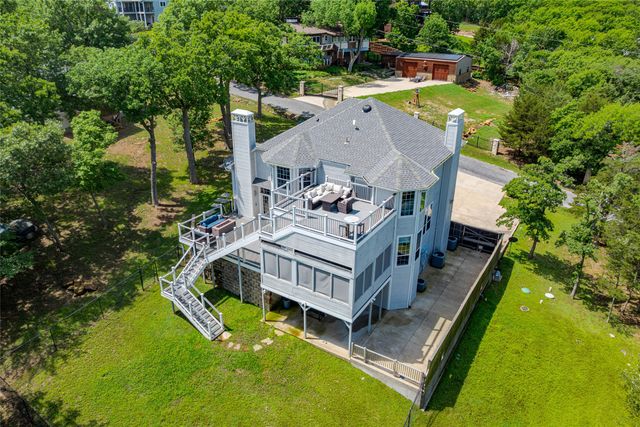 606 Lakepoint Loop, Pottsboro, TX 75076