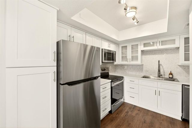 1801 E LAKE ROAD 10F, Palm Harbor, FL 34685