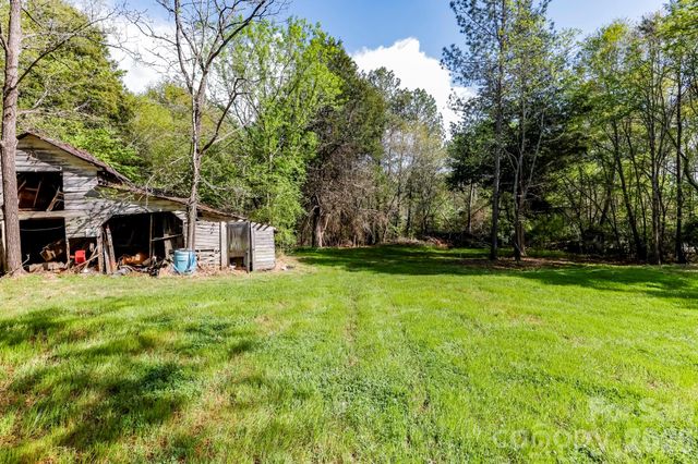 364 Dave Sims Road, Rutherfordton, NC 28139