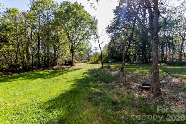 364 Dave Sims Road, Rutherfordton, NC 28139