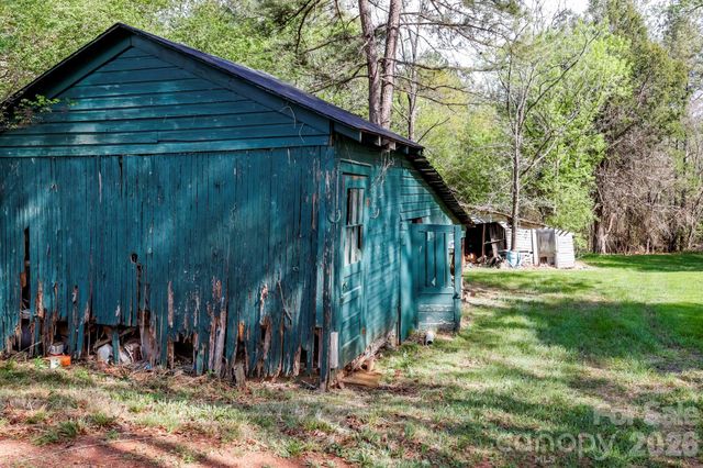 364 Dave Sims Road, Rutherfordton, NC 28139