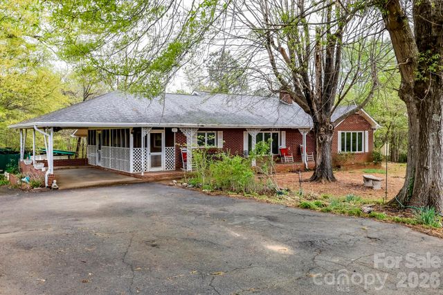 364 Dave Sims Road, Rutherfordton, NC 28139