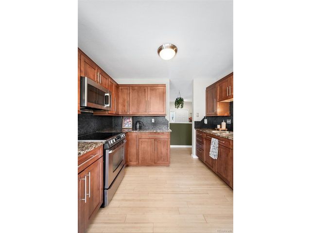 2329 S Eldridge St, Lakewood, CO 80228