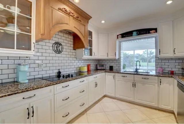3324 Lakeview Boulevard, Delray Beach, FL 33445