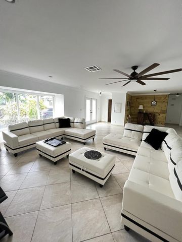 3324 Lakeview Boulevard, Delray Beach, FL 33445
