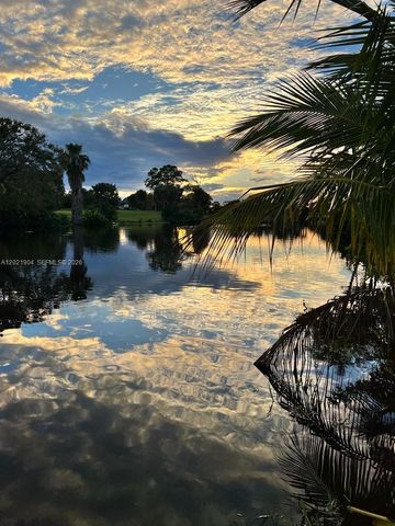 3324 Lakeview Boulevard, Delray Beach, FL 33445