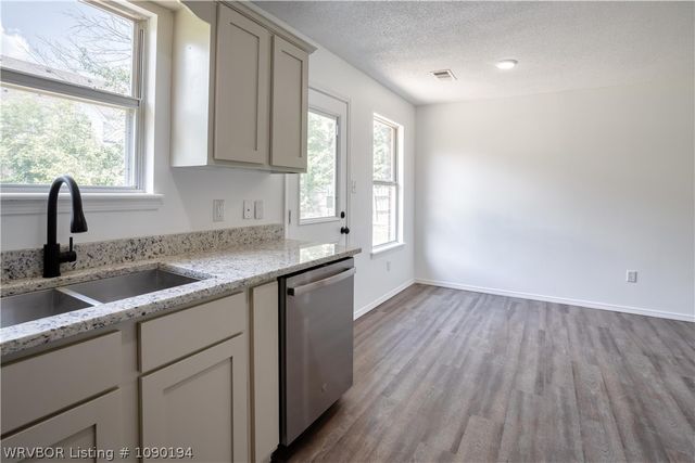 1915 Whippoorwill Drive, Greenwood, AR 72936