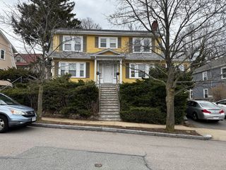 42 Florence St 1, Quincy, MA 02170