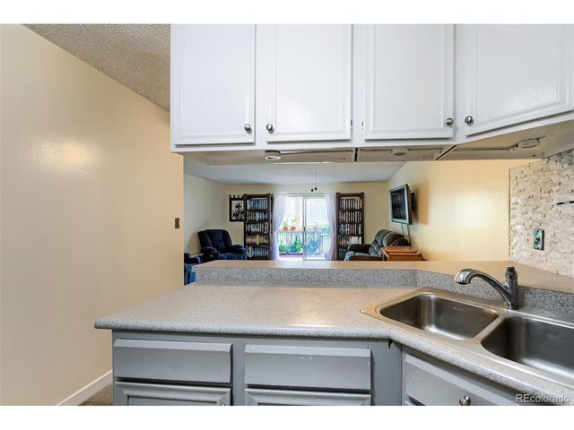 3465 S Poplar St 101, Denver, CO 80224