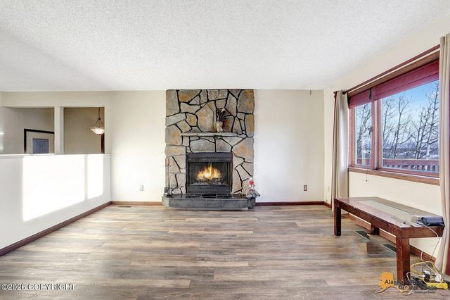 941 S Serrano Drive, Wasilla, AK 99654