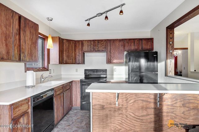 941 S Serrano Drive, Wasilla, AK 99654