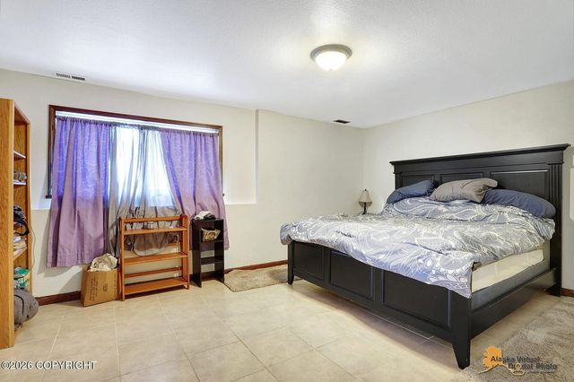 941 S Serrano Drive, Wasilla, AK 99654