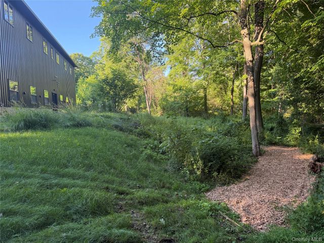 50 Old Albany Post Road N 2, Cold Spring, NY 10516