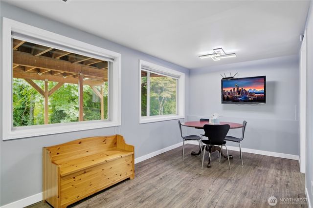 18534 55th Avenue NE, Kenmore, WA 98028