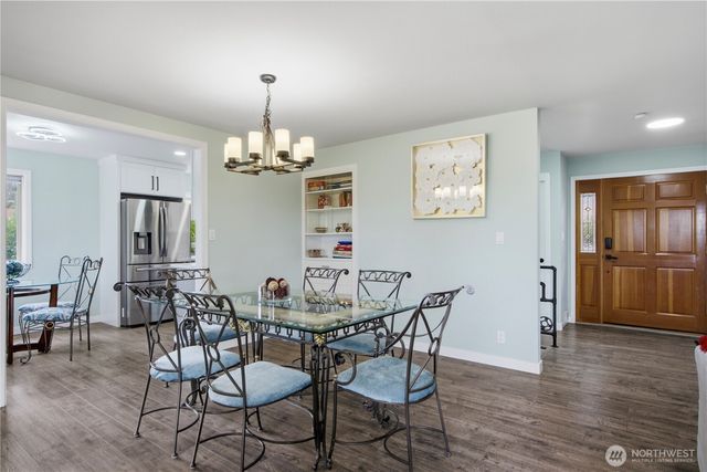 18534 55th Avenue NE, Kenmore, WA 98028