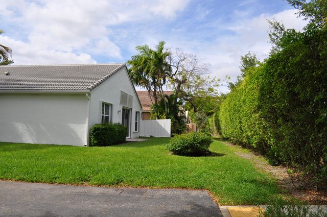 10414 Copper Lake Drive, Boynton Beach, FL 33437