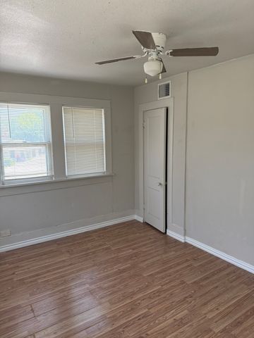 1104 E Richmond 1102, Fort Worth, TX 76104