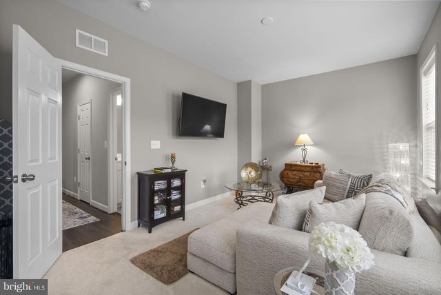 3043 MIA LN, Upper Marlboro, MD 20774