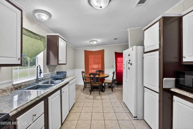 3423 NW 183RD Street, Starke, FL 32091