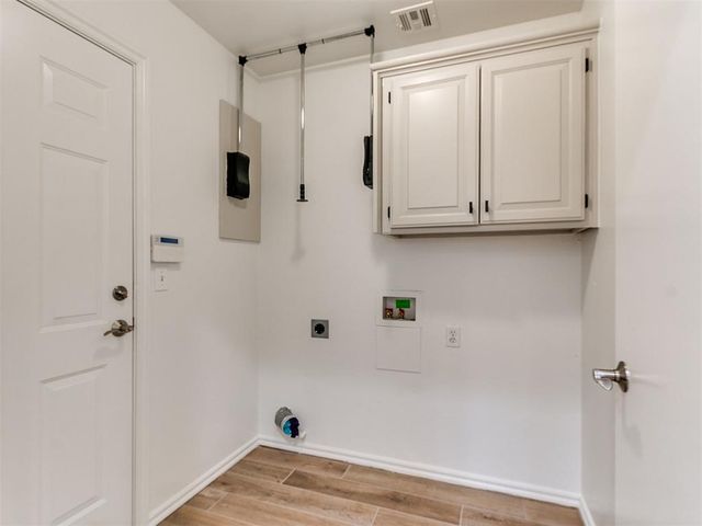 409 NW 141st Circle, Edmond, OK 73013