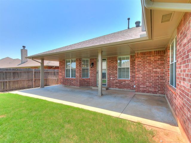 409 NW 141st Circle, Edmond, OK 73013