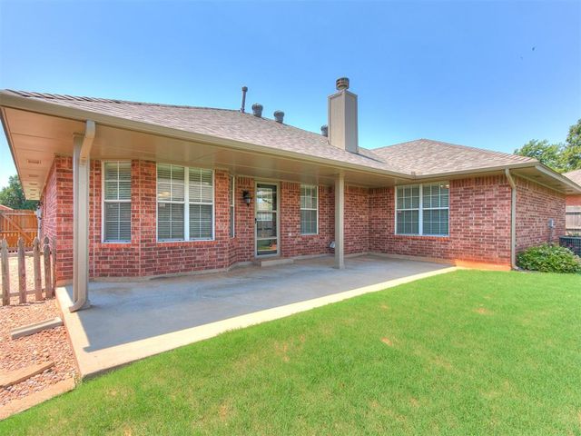 409 NW 141st Circle, Edmond, OK 73013
