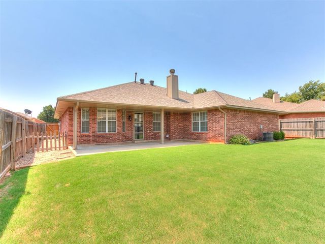 409 NW 141st Circle, Edmond, OK 73013