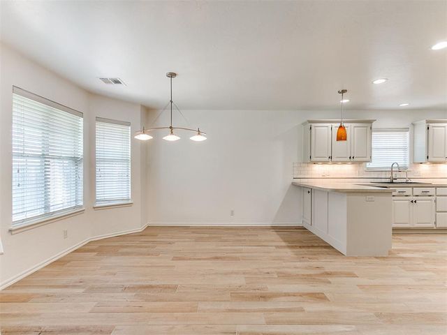 409 NW 141st Circle, Edmond, OK 73013