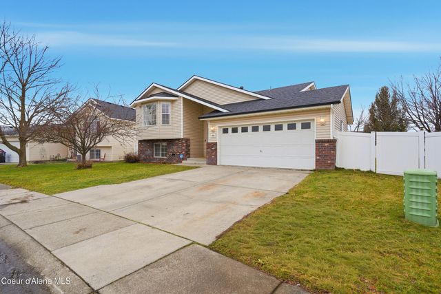 1049 N Bainbridge St, Post Falls, ID 83854