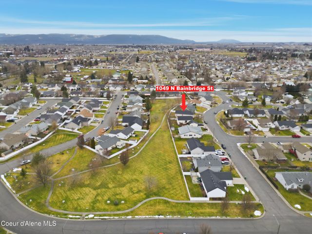 1049 N Bainbridge St, Post Falls, ID 83854